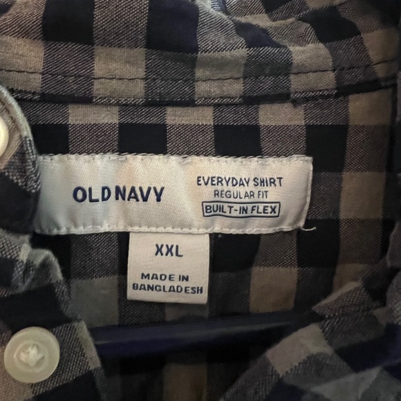 Old Navy Everyday Button Down Shirt. Gray/Blue Men’s size XXL NWOT - Picture 4 of 4